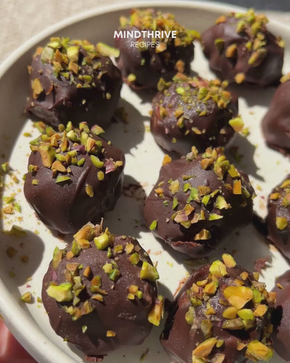 Cocolae-pistachio truffles